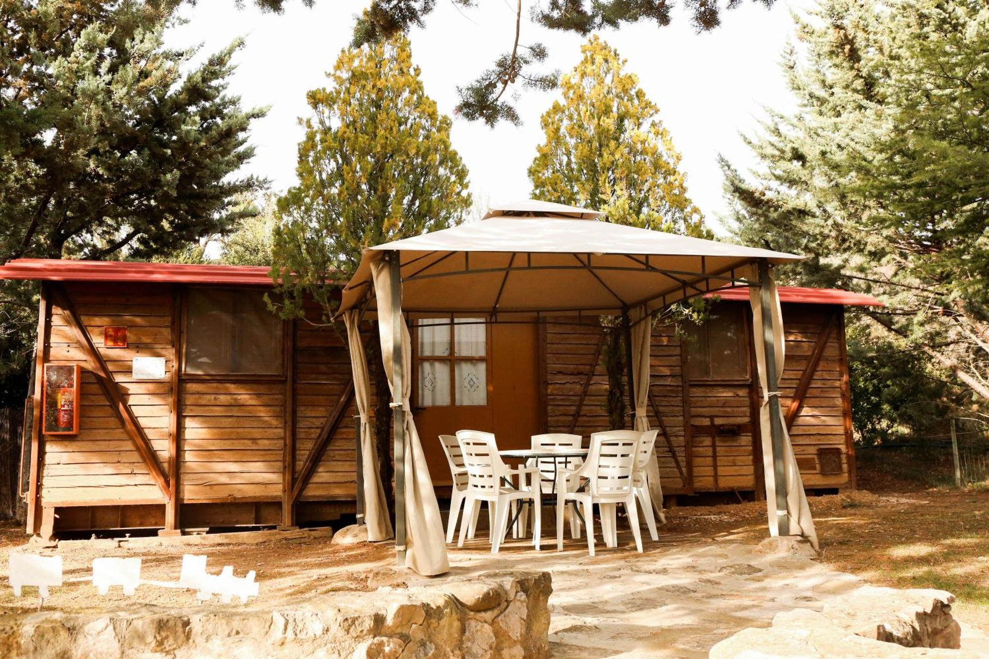Camping Castillo De Loarre Exterior photo