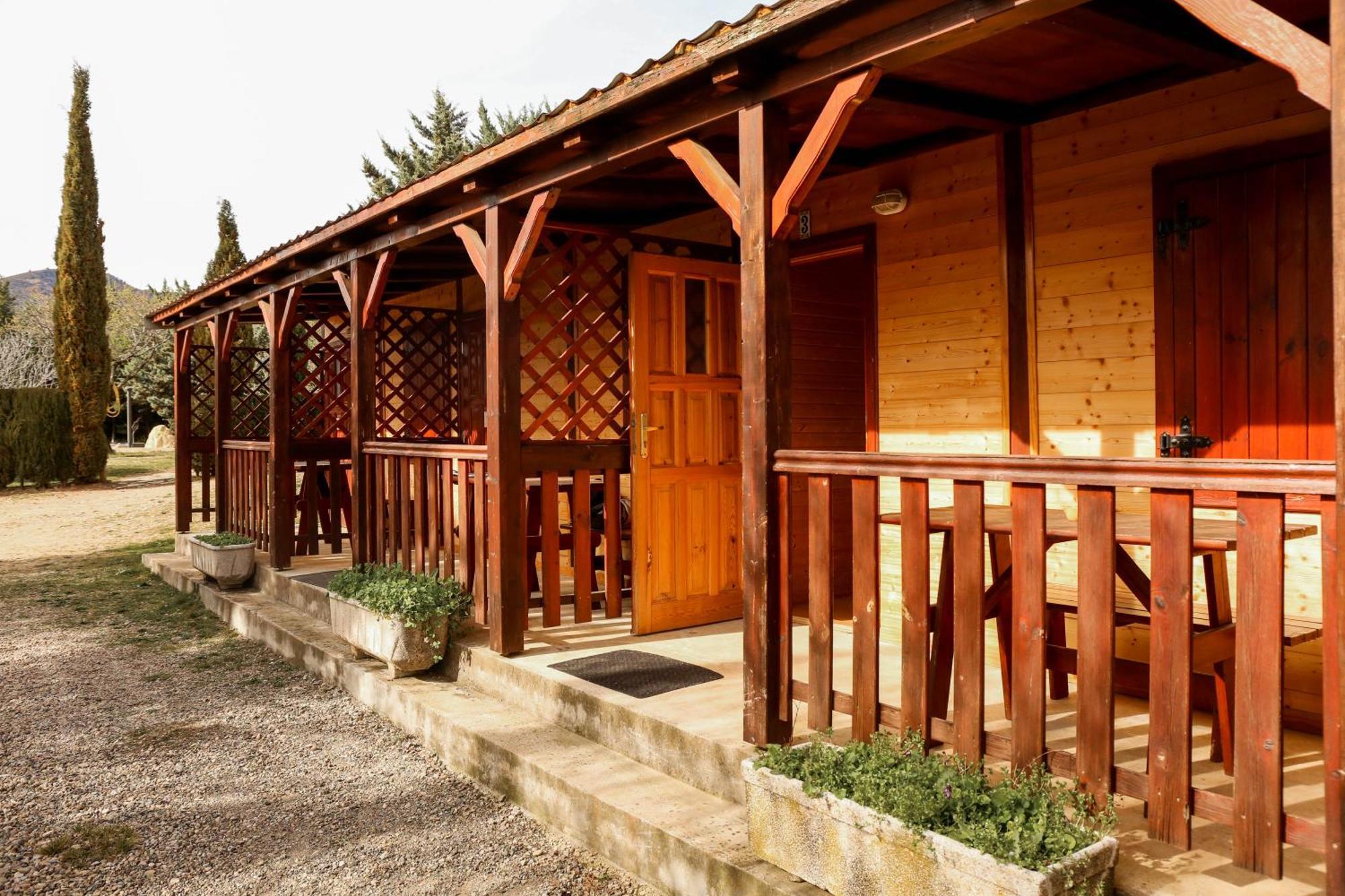 Camping Castillo De Loarre Exterior photo